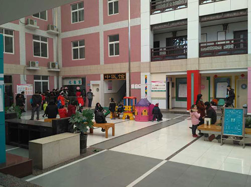 ����һ�w�C�ڌ��u�P����^(q��)���b��ɡ�