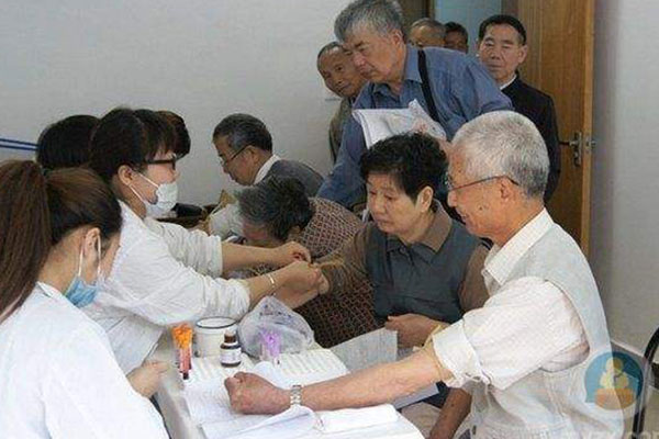 ����һ�w�C�Ĕ�(sh��)��(j��)�ɼ�������������������Ⱥ��������r