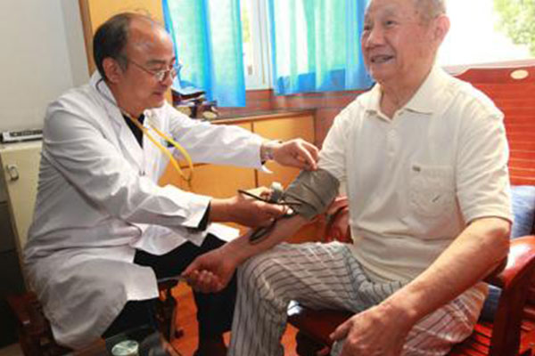 ����һ�w�C������ͥ�t�����s����