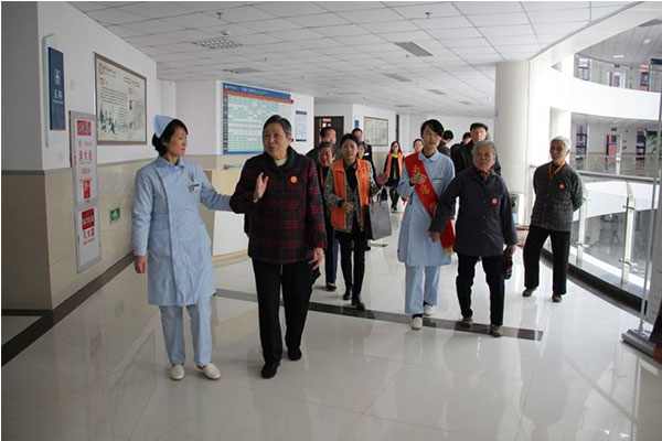 ����һ�w�C��^�����Է����{���о�