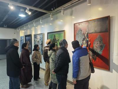 第六屆山西省漆畫展在美術學院開展 推動文化藝術交流與策劃融合